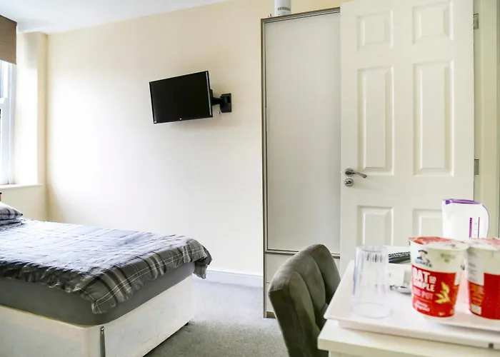 Oyo Castle Hotel, Accrington