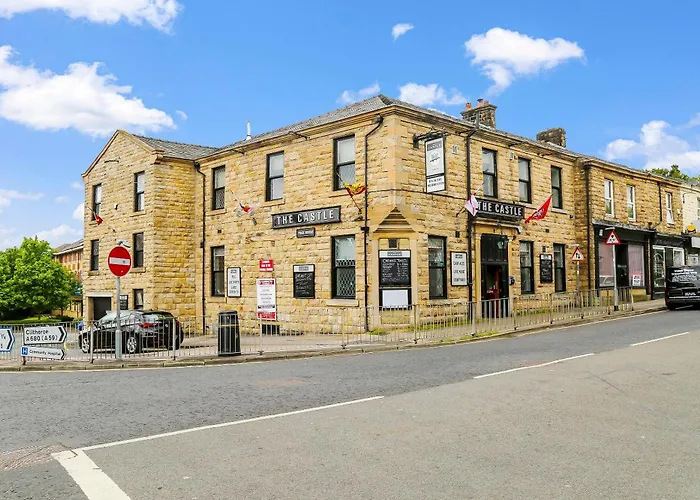 Oyo Castle Hotel, Accrington