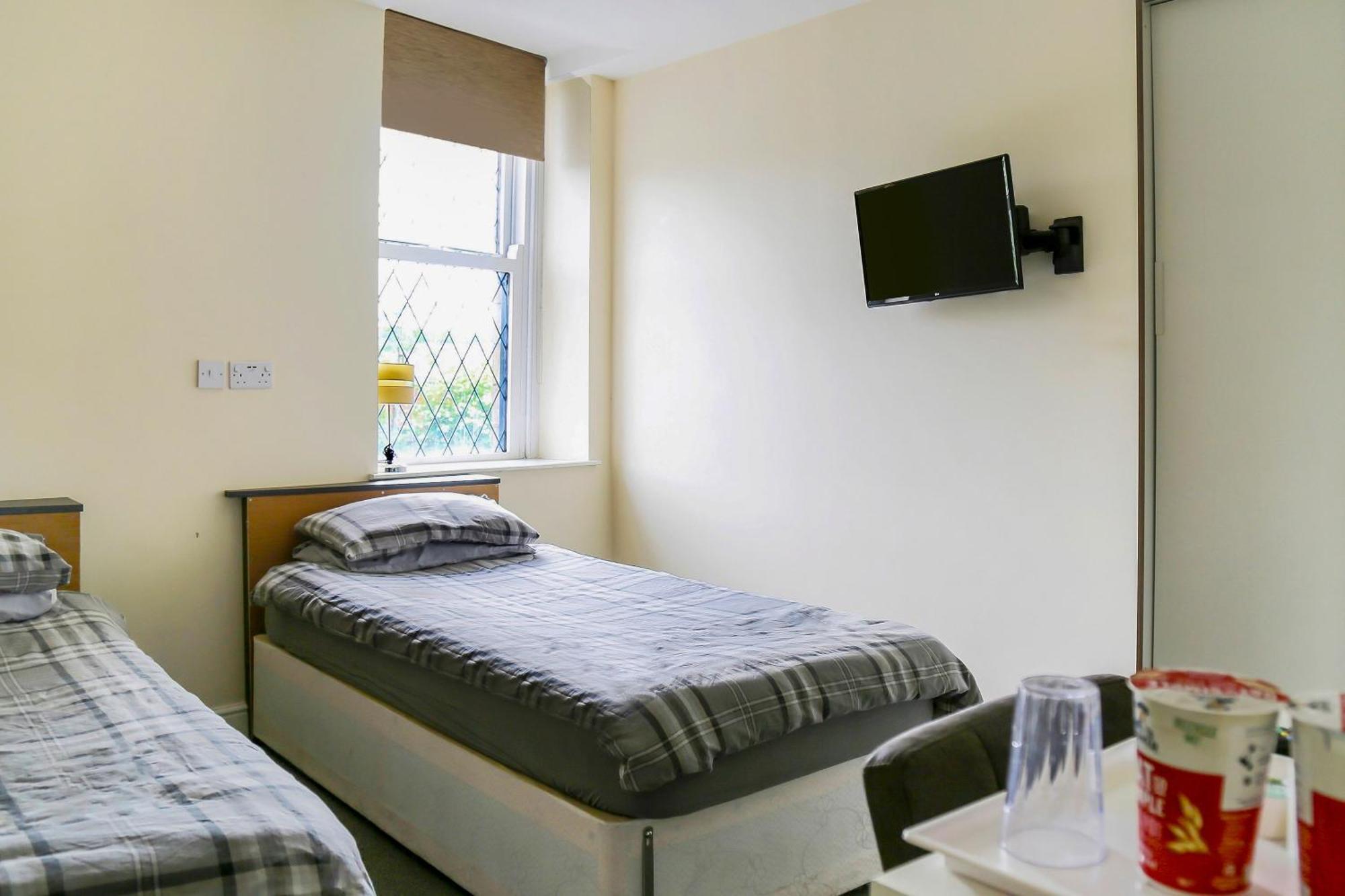 Oyo Castle Hotel,